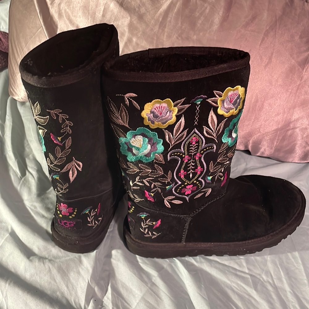 UGG Juliette Embroidered Boot